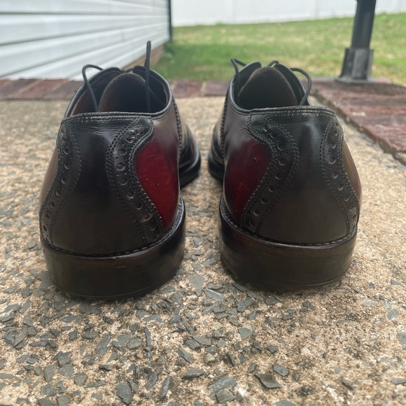 Men’s Allen Edmonds Dress Shoes - Picture 3 of 10